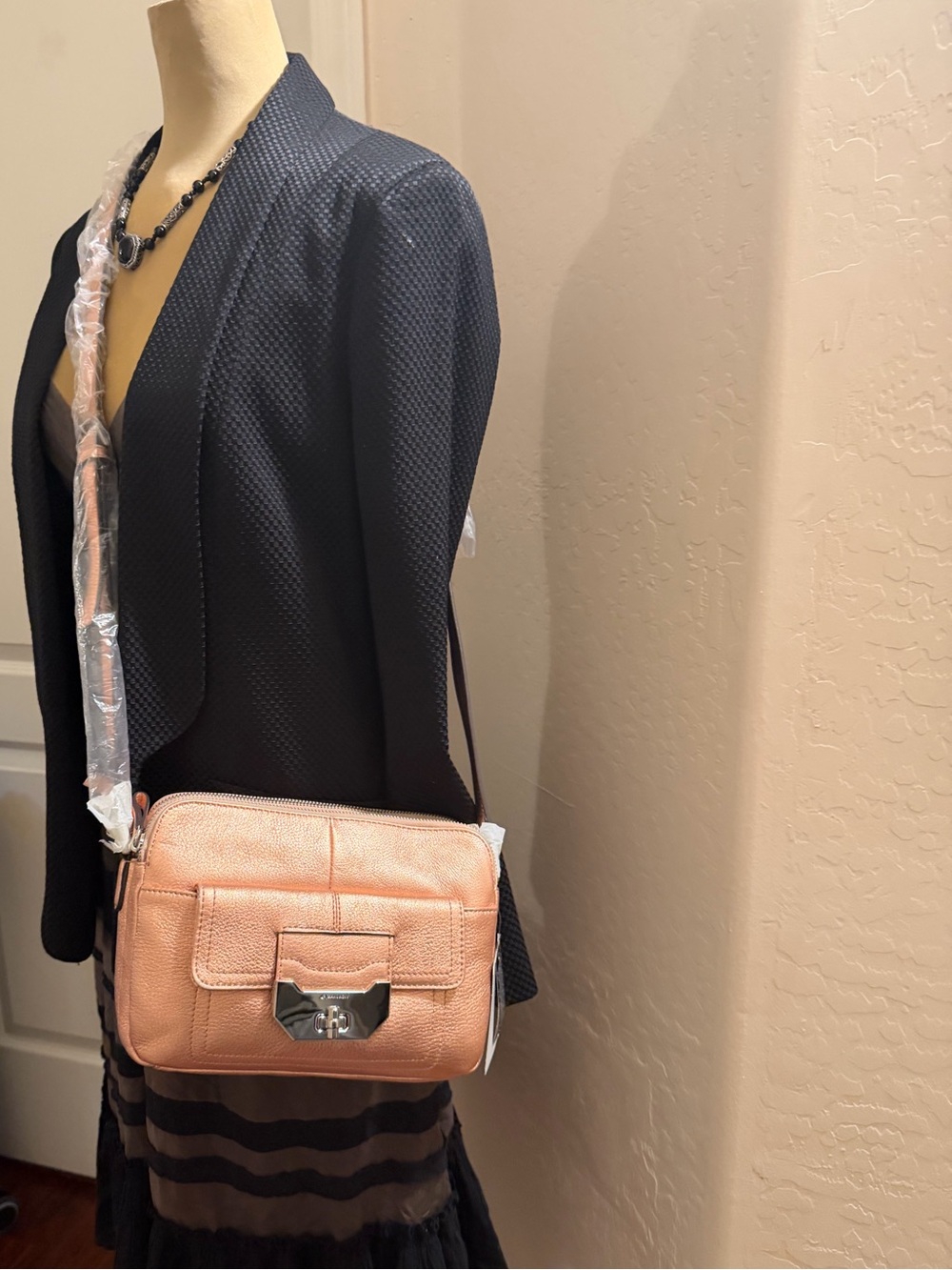B. Makowsky rose gold leather camera bag NWT